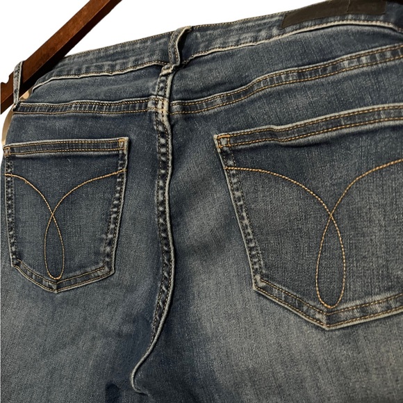 Calvin Klein Size 6 Capri Skinny Jeans - Picture 6 of 6